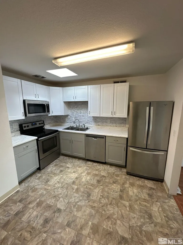 1005 Baywood Sparks NV 89434
