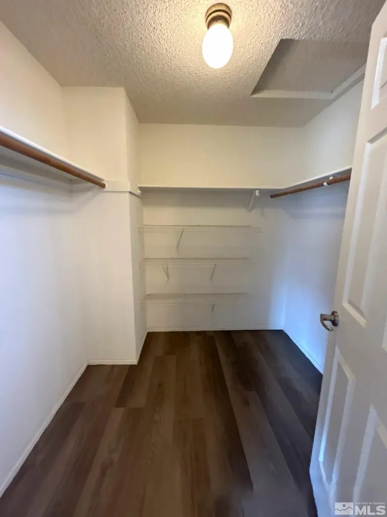 6126 White Water Reno NV 89523