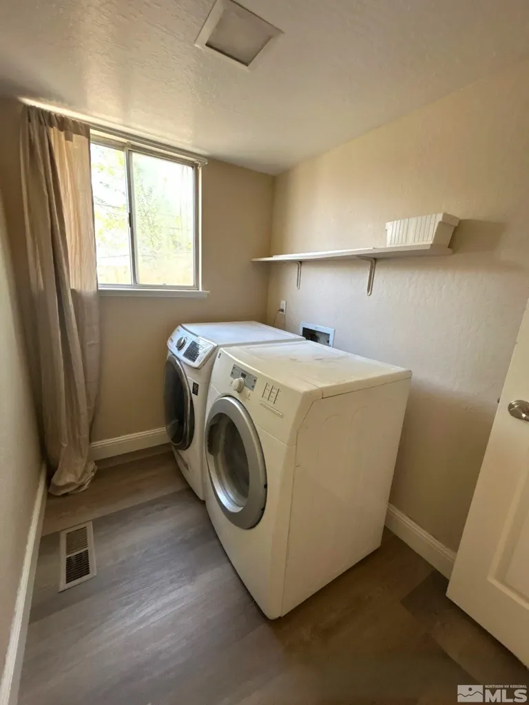 6126 White Water Reno NV 89523