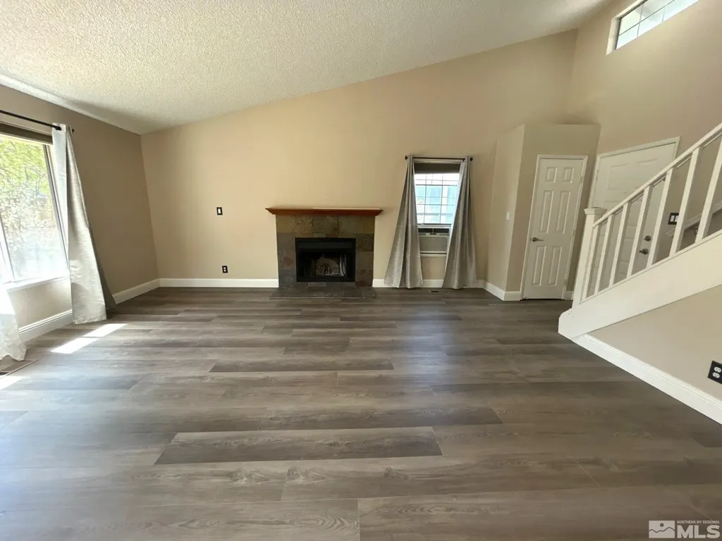 6126 White Water Reno NV 89523
