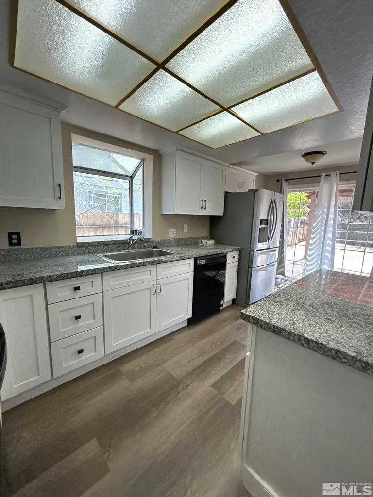6126 White Water Reno NV 89523