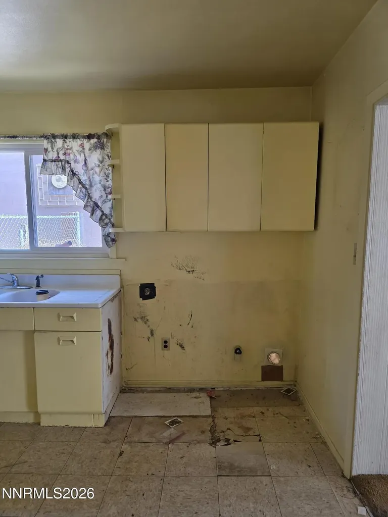 530 K Hawthorne NV 89415
