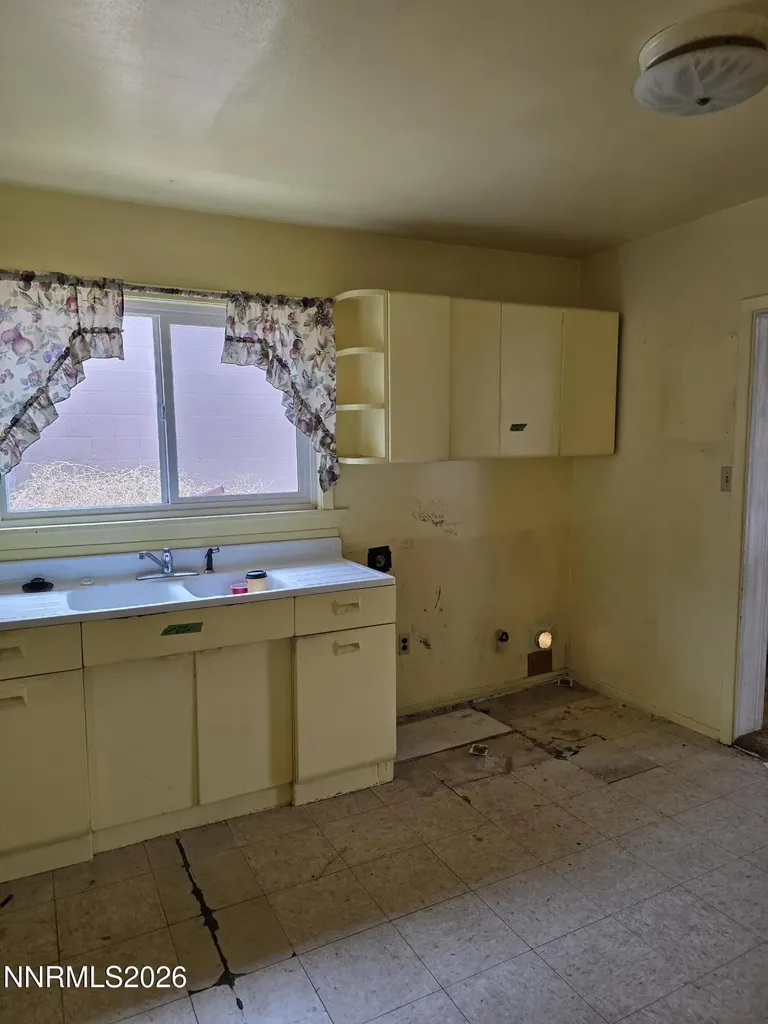 530 K Hawthorne NV 89415