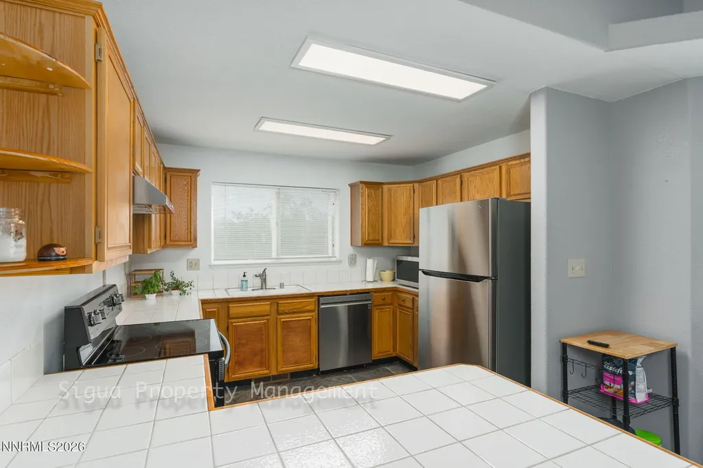 6682 Dorchester Sparks NV 89436