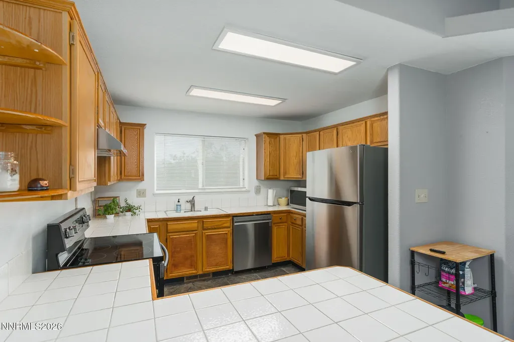 6682 Dorchester Sparks NV 89436