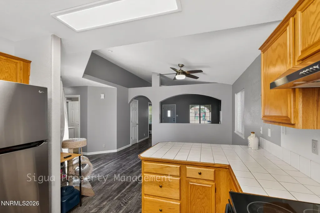 6682 Dorchester Sparks NV 89436