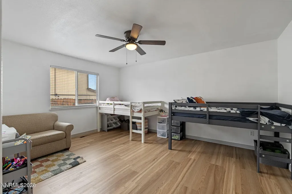 7334 Warhol Sun Valley NV 89433