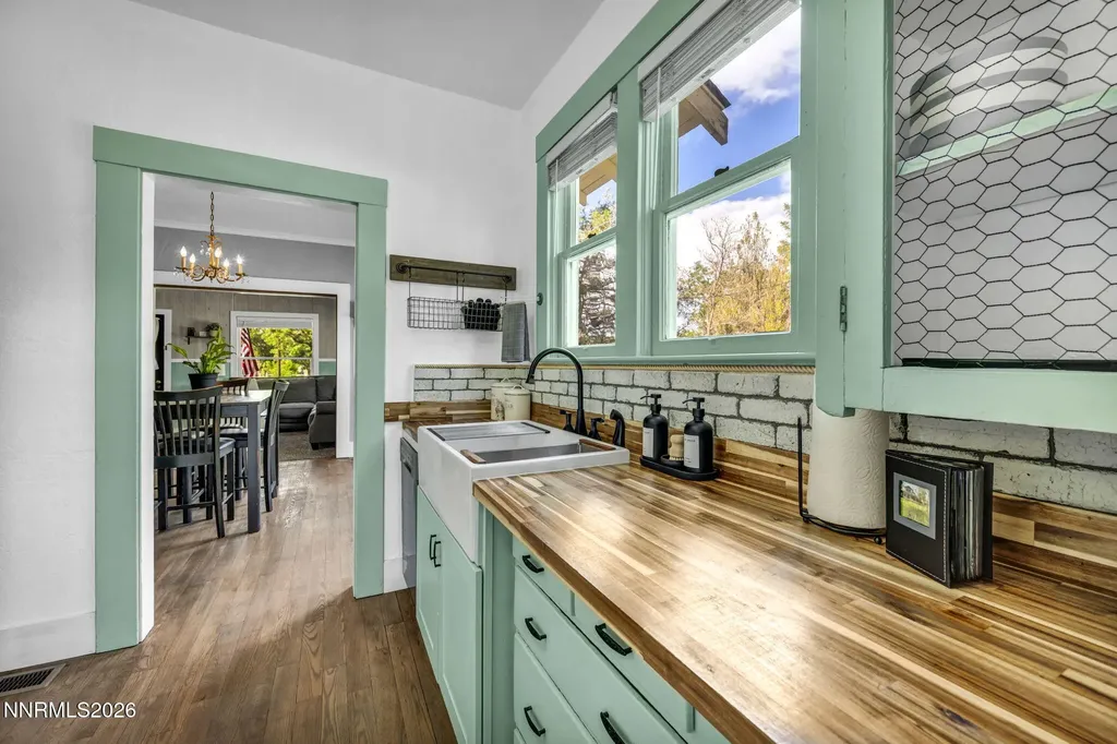1185 Truckee Fernley NV 89408