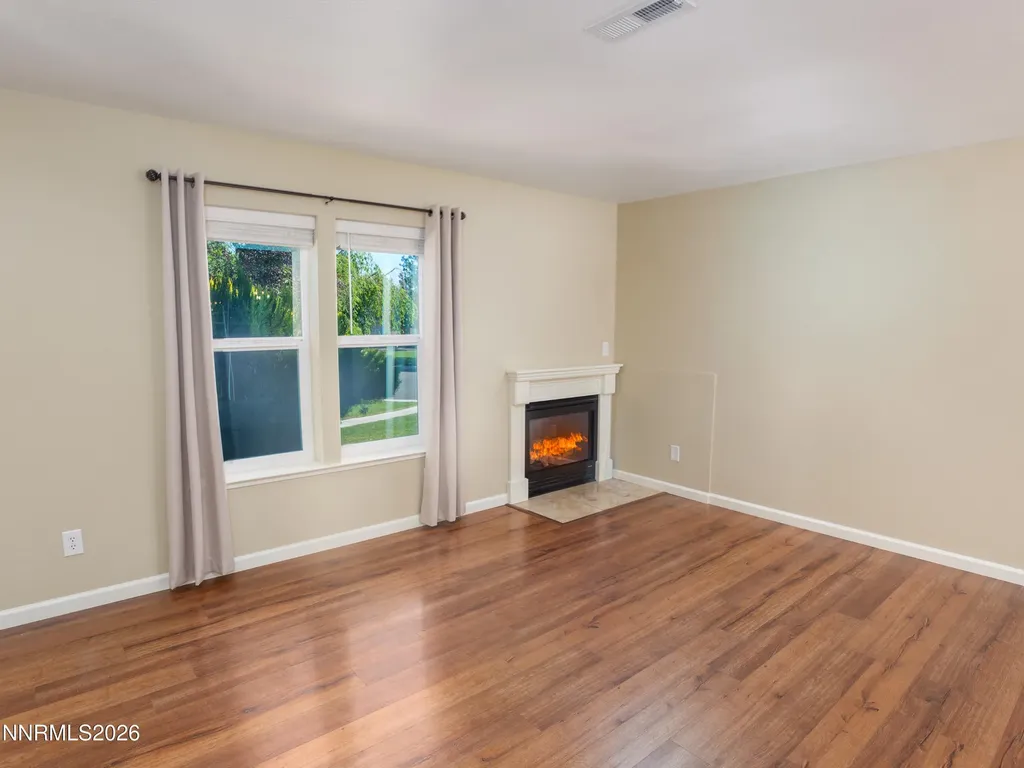 1488 Douglas Gardnerville NV 89410