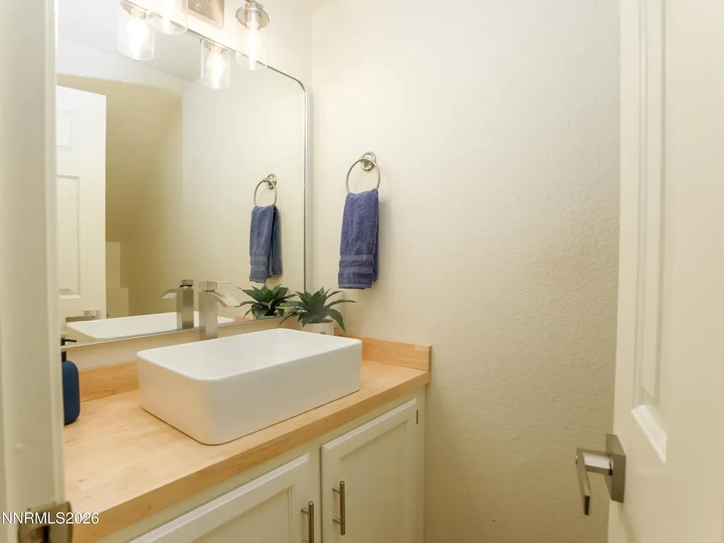 1488 Douglas Gardnerville NV 89410