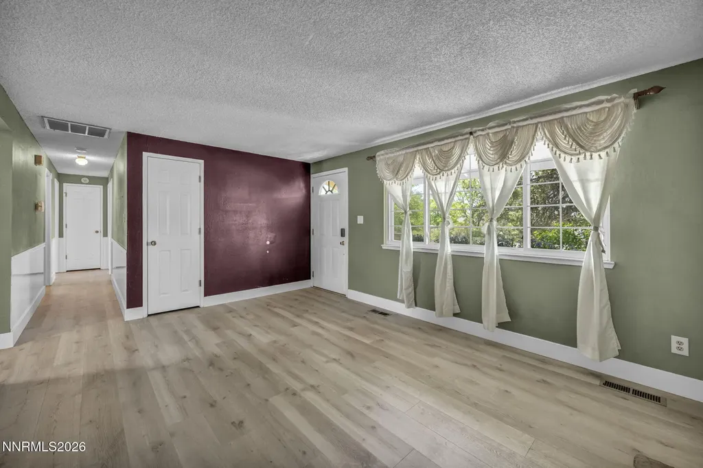 11655 Overland Reno NV 89506