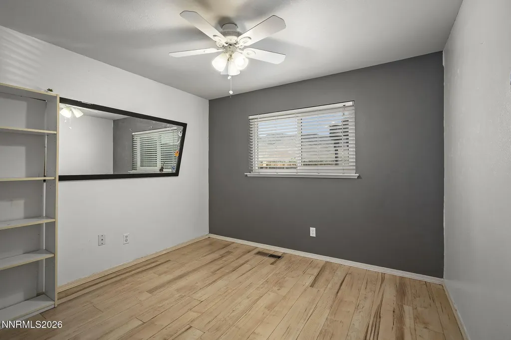 2072 Lonnie Dayton NV 89403