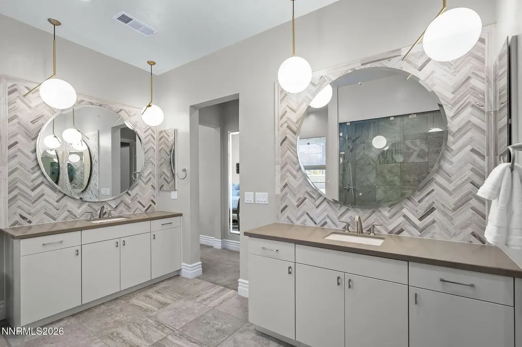 724 Pleasant Oak Reno NV 89509