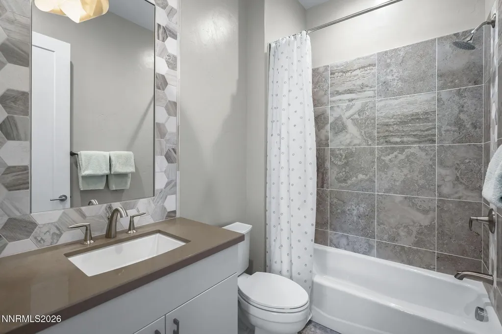 724 Pleasant Oak Reno NV 89509