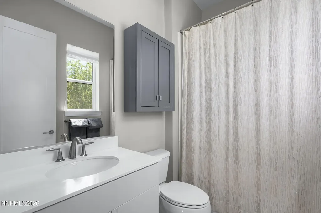 724 Pleasant Oak Reno NV 89509