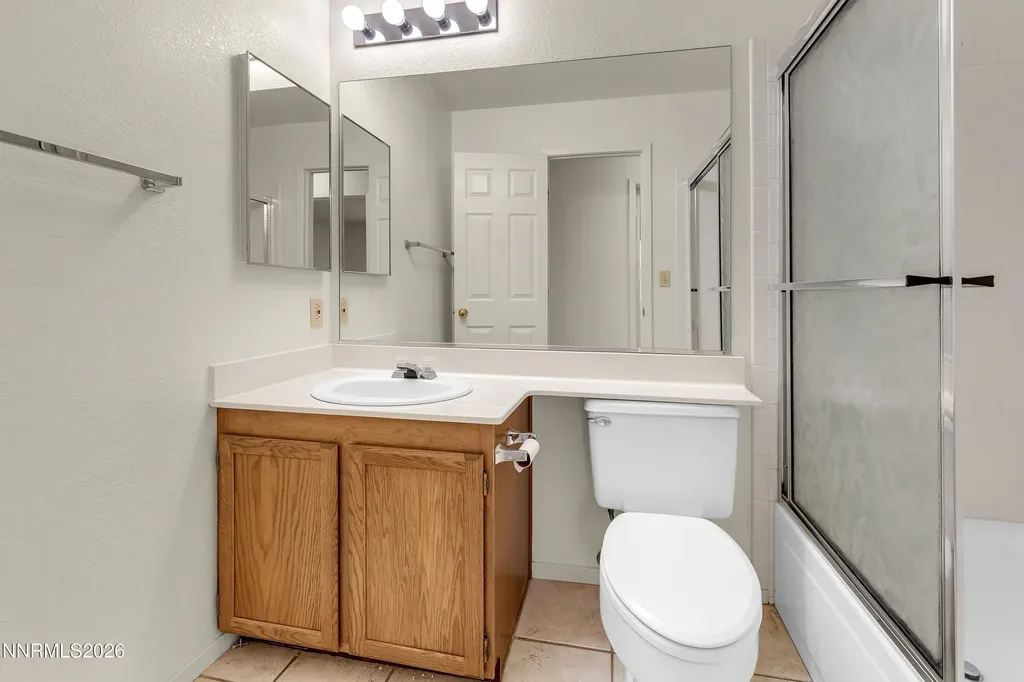 2384 Silver Ridge Reno NV 89509