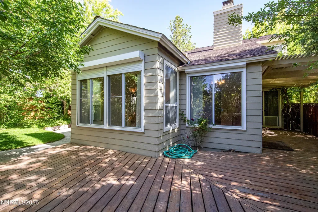2384 Silver Ridge Reno NV 89509