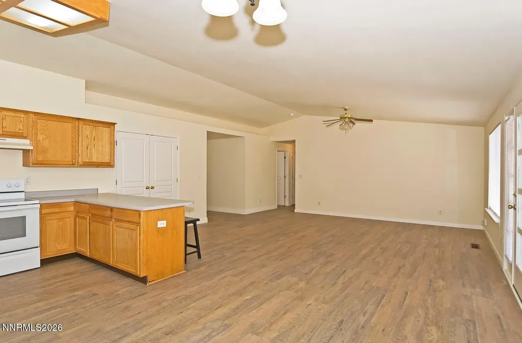 835 Columbine Fernley NV 89408