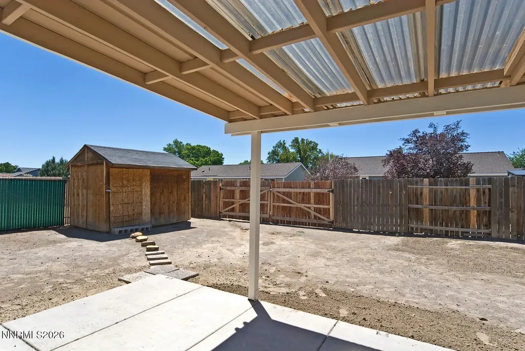 835 Columbine Fernley NV 89408
