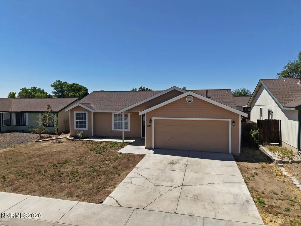835 Columbine Fernley NV 89408