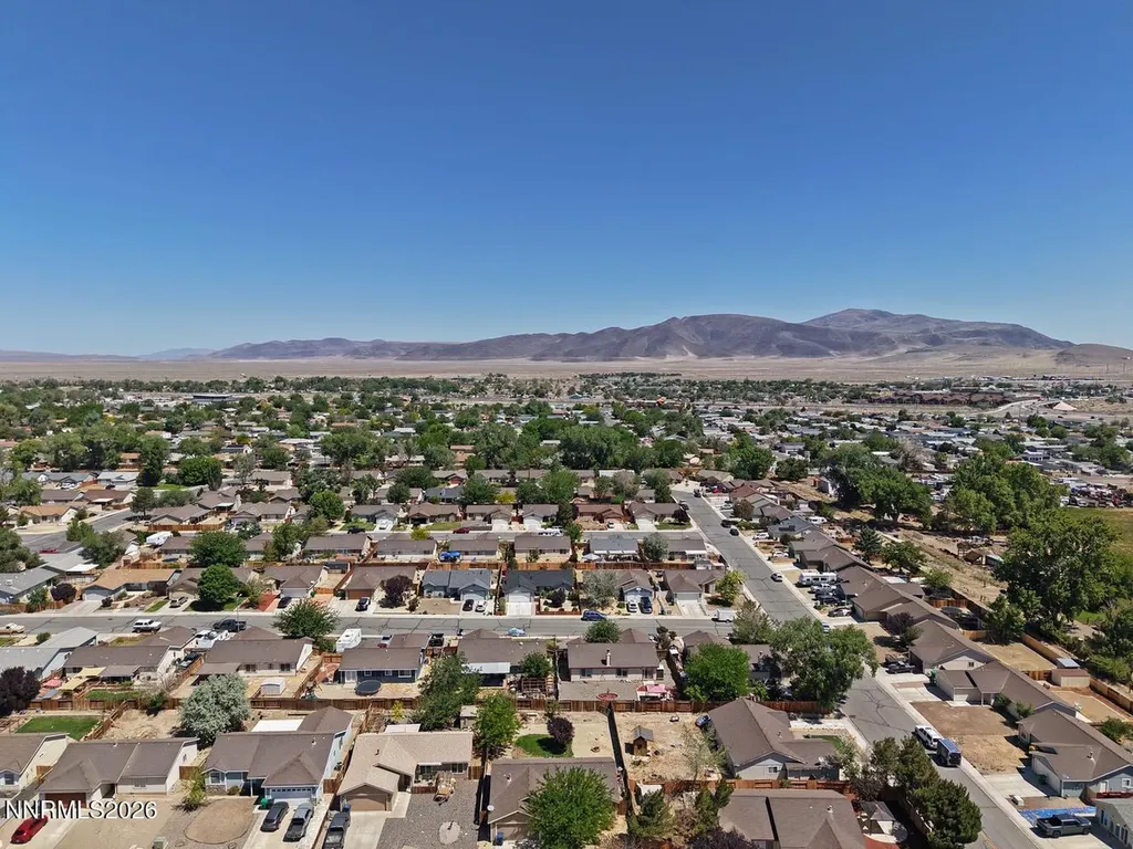 835 Columbine Fernley NV 89408