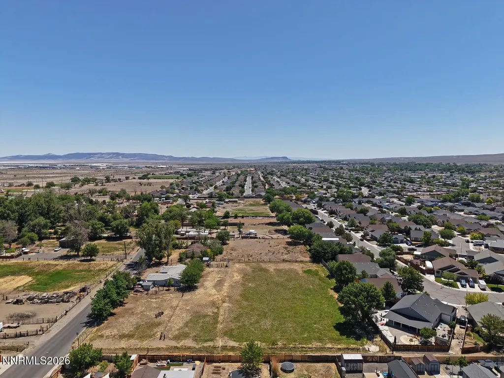 835 Columbine Fernley NV 89408