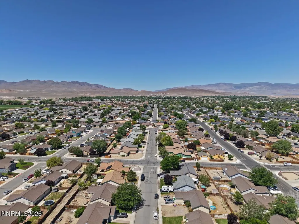 835 Columbine Fernley NV 89408