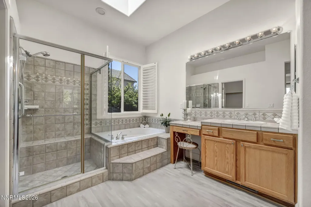 574 Echo Ridge Reno NV 89511