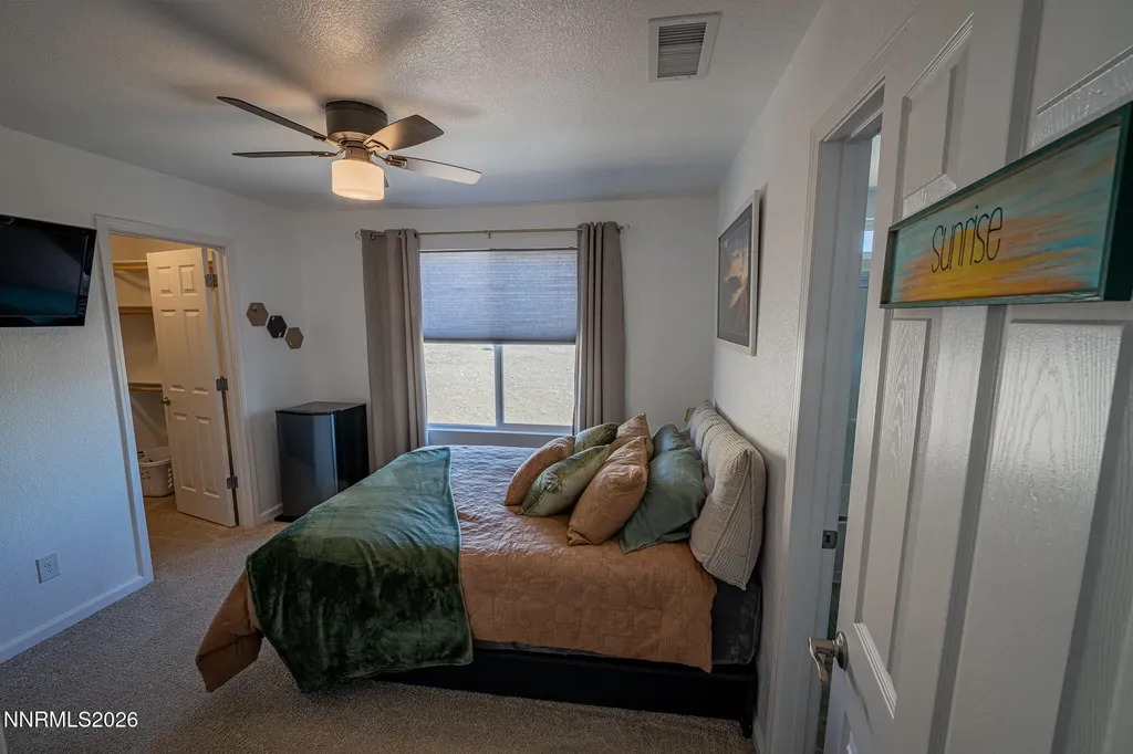 8020 Flint Springs Sun Valley NV 89433