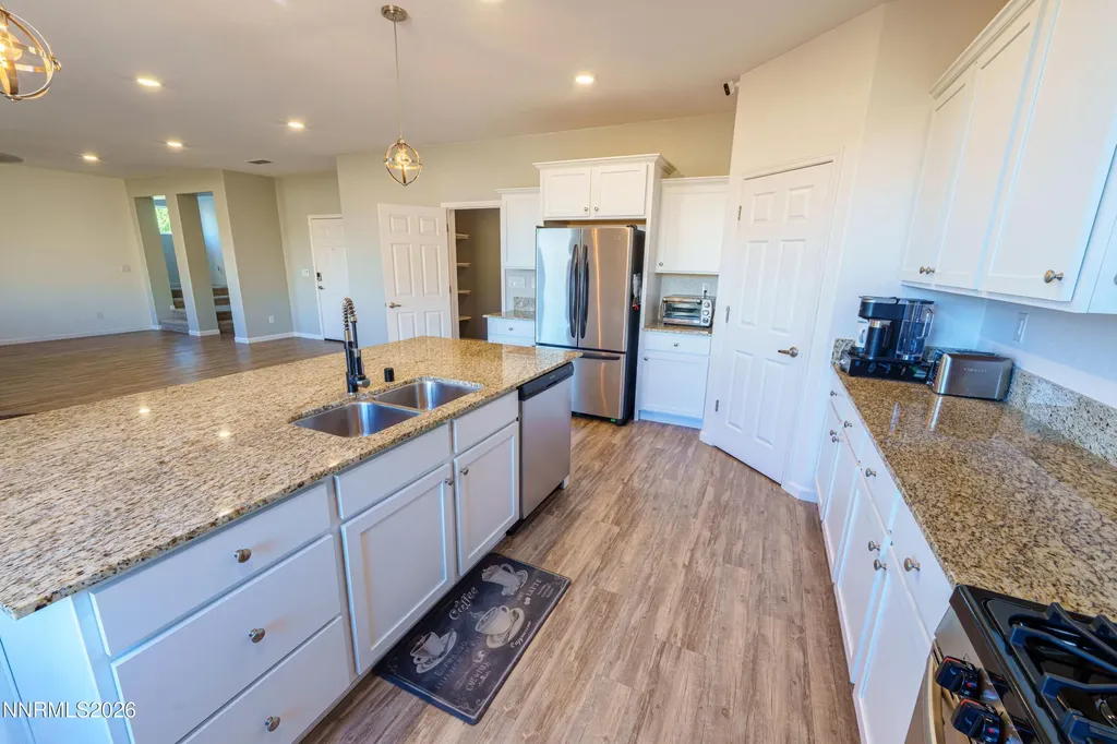 8020 Flint Springs Sun Valley NV 89433