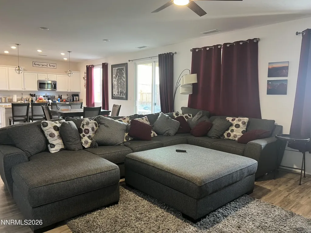 8020 Flint Springs Sun Valley NV 89433