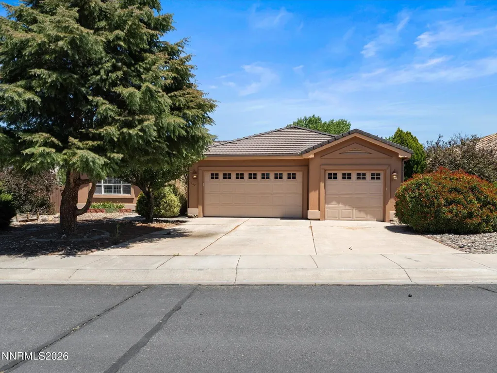 762 Divot Fernley NV 89408