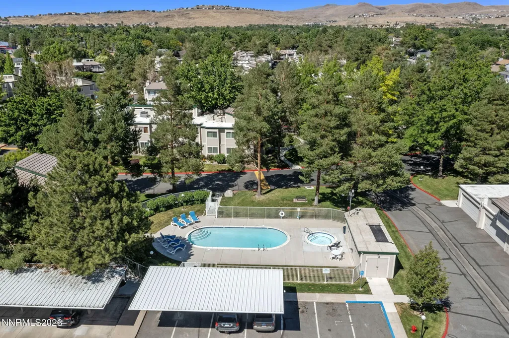 2645 Sunny Slope Sparks NV 89434