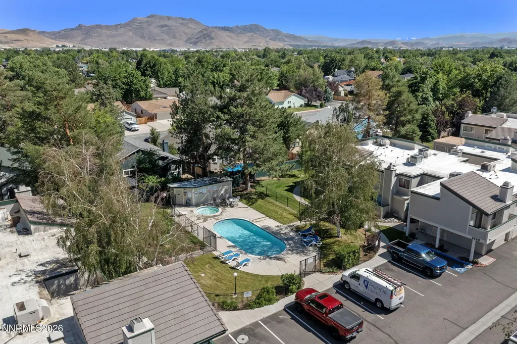 2645 Sunny Slope Sparks NV 89434