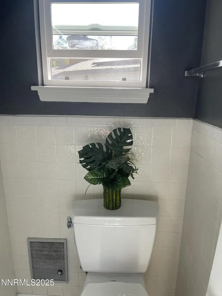 2485 Riviera Reno NV 89509