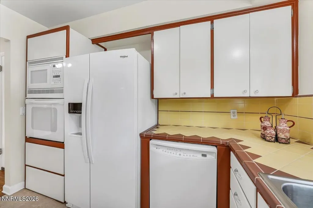 2485 Riviera Reno NV 89509