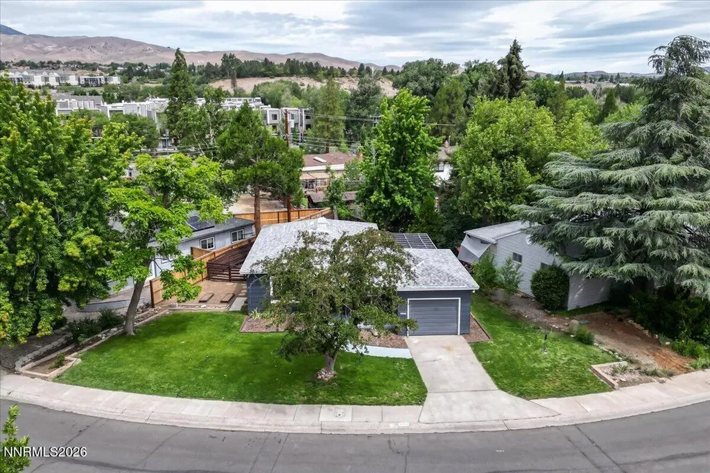 2485 Riviera Reno NV 89509