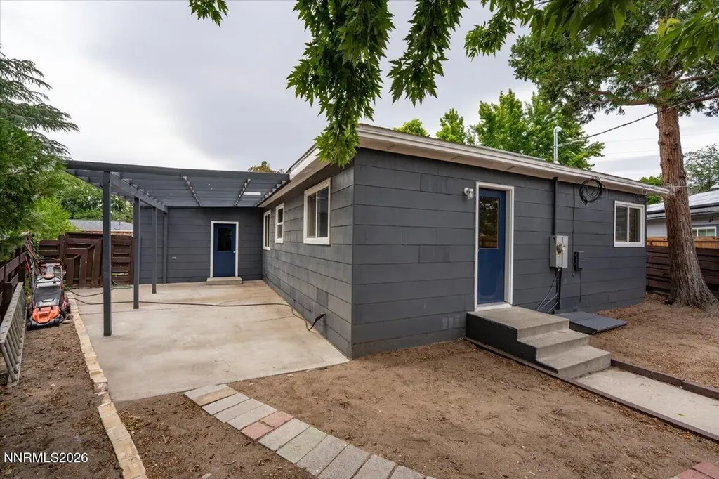 2485 Riviera Reno NV 89509