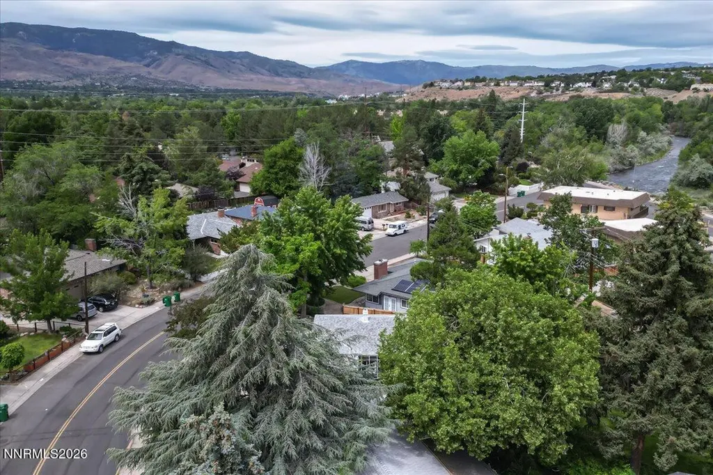 2485 Riviera Reno NV 89509