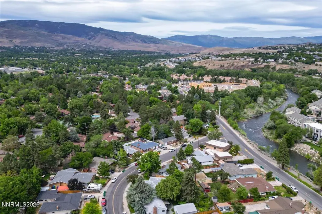 2485 Riviera Reno NV 89509