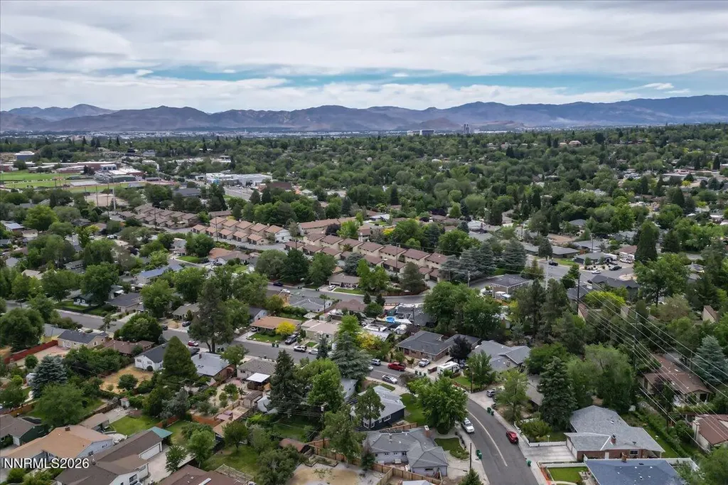 2485 Riviera Reno NV 89509