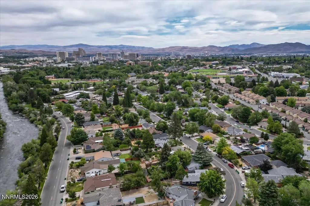 2485 Riviera Reno NV 89509