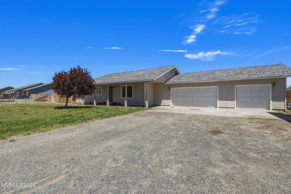 4320 Falcon Fallon NV 89406