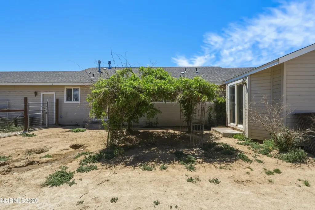4320 Falcon Fallon NV 89406