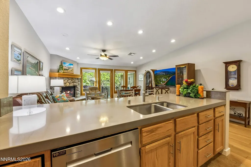 929 Northwood Incline Village NV 89451