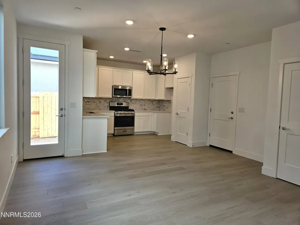 460 Prosecco Reno NV 89511