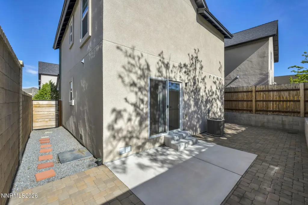 3810 Bonnie Carson City NV 89701
