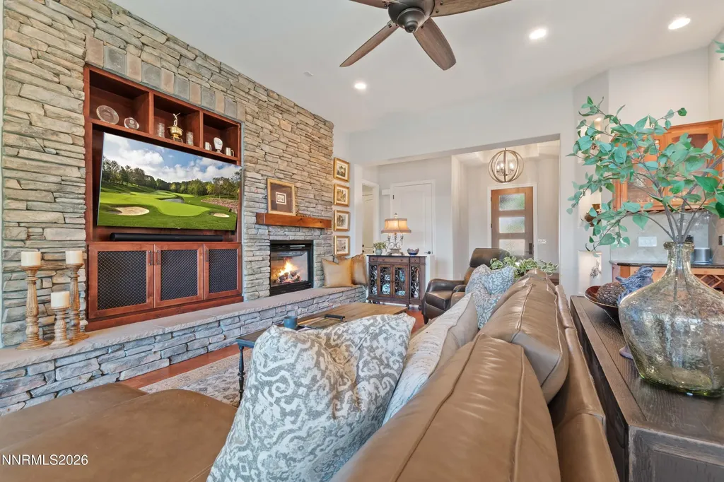 8724 Lynrock Reno NV 89523