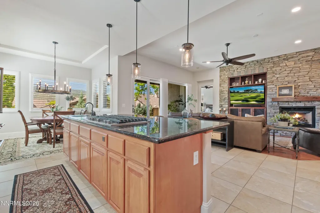 8724 Lynrock Reno NV 89523