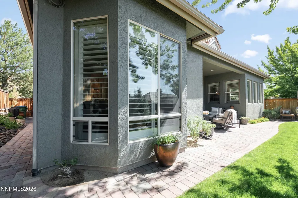 8724 Lynrock Reno NV 89523
